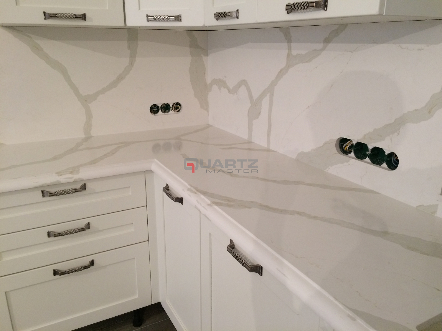 Vicostone BQ 8270 Calacatta
