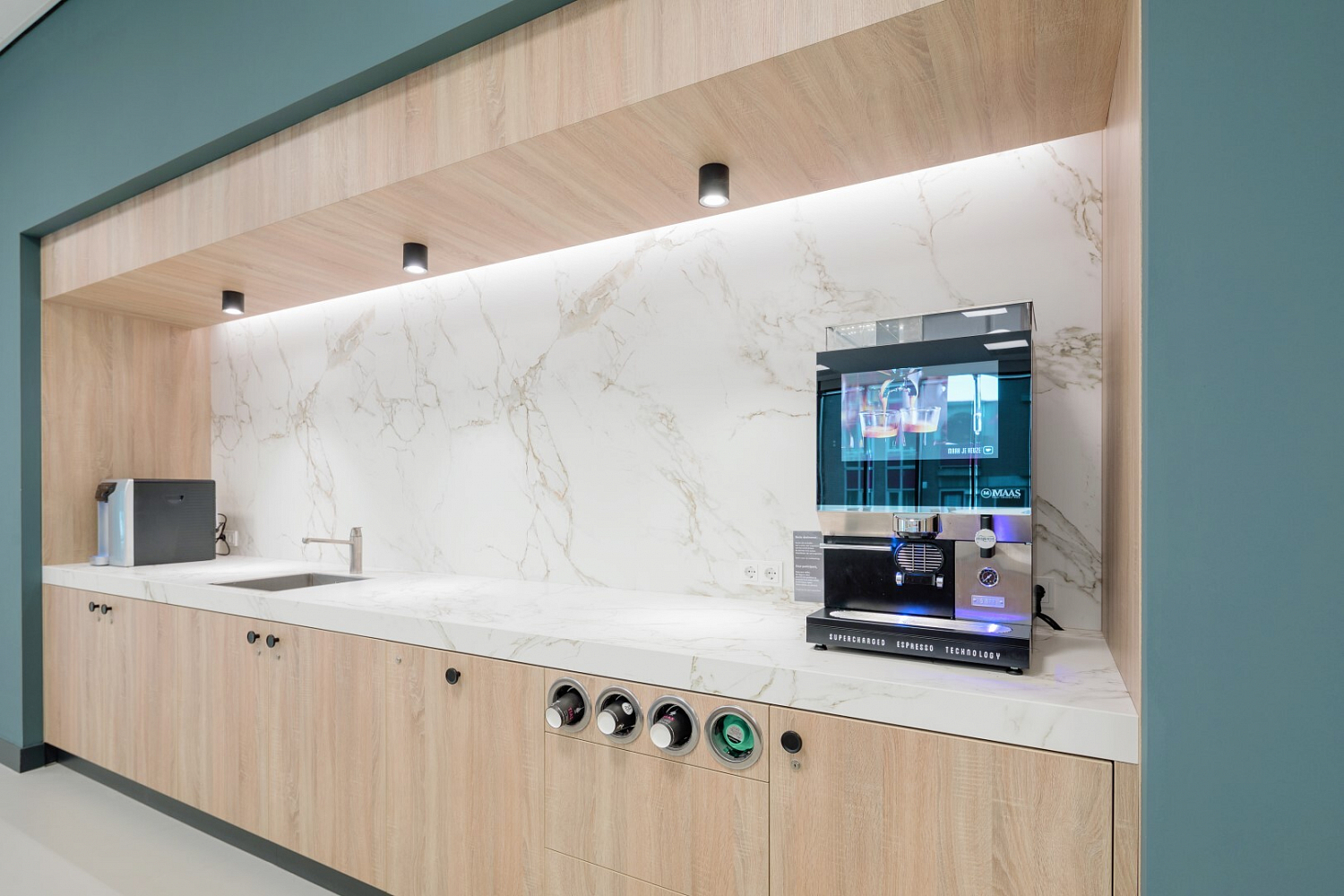 Dekton Entzo