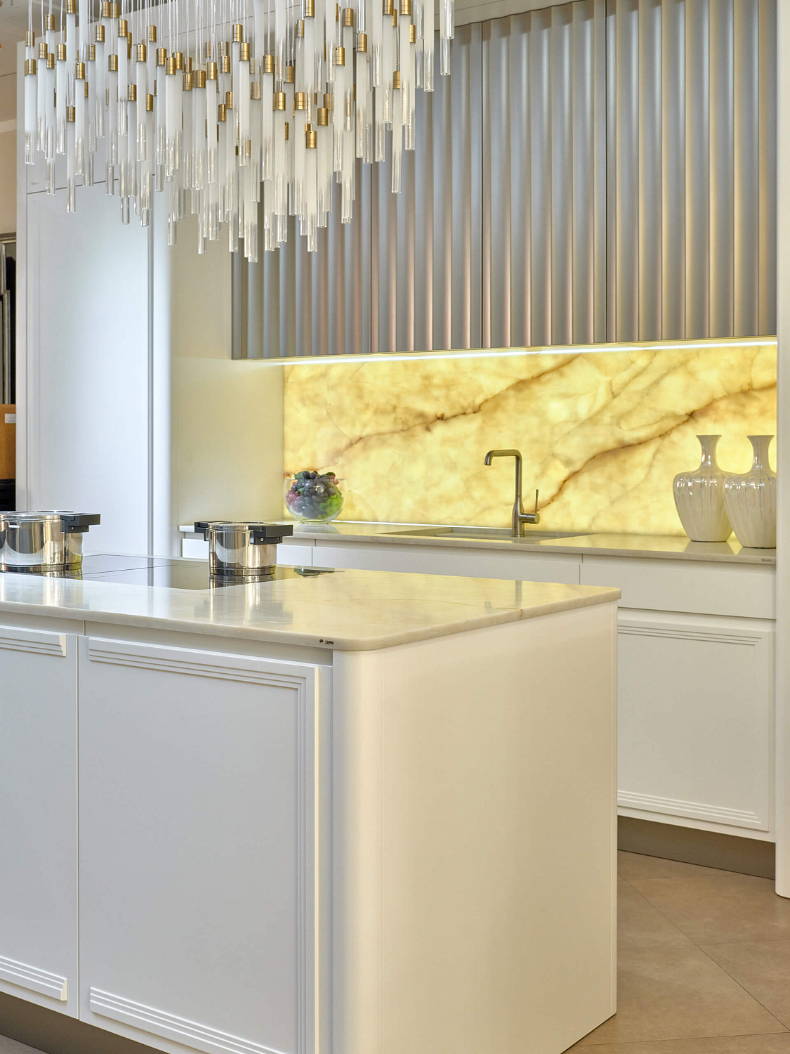 Aleph Stone A96 IVORY GLACE