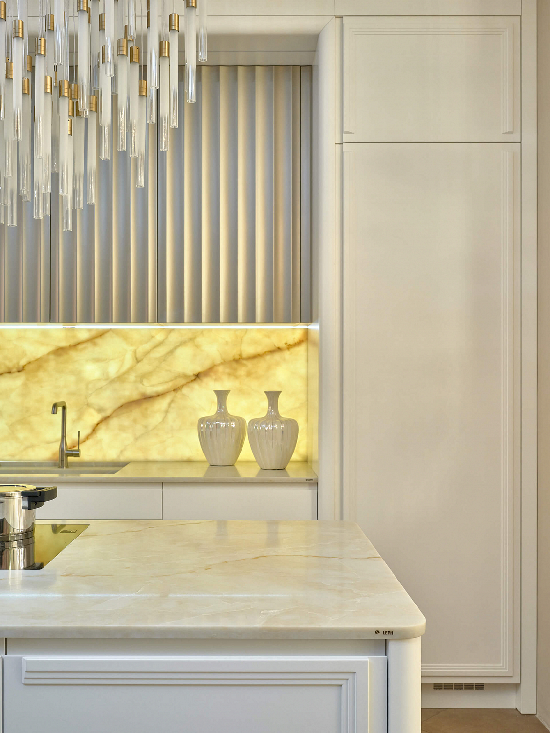 Aleph Stone A96 IVORY GLACE