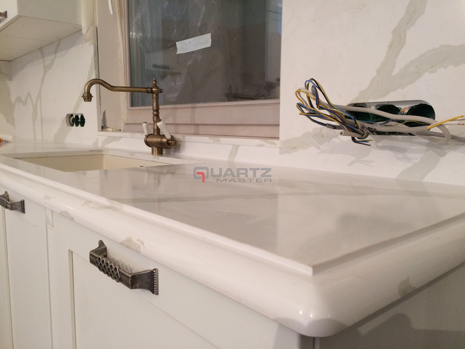 Vicostone BQ 8270 Calacatta