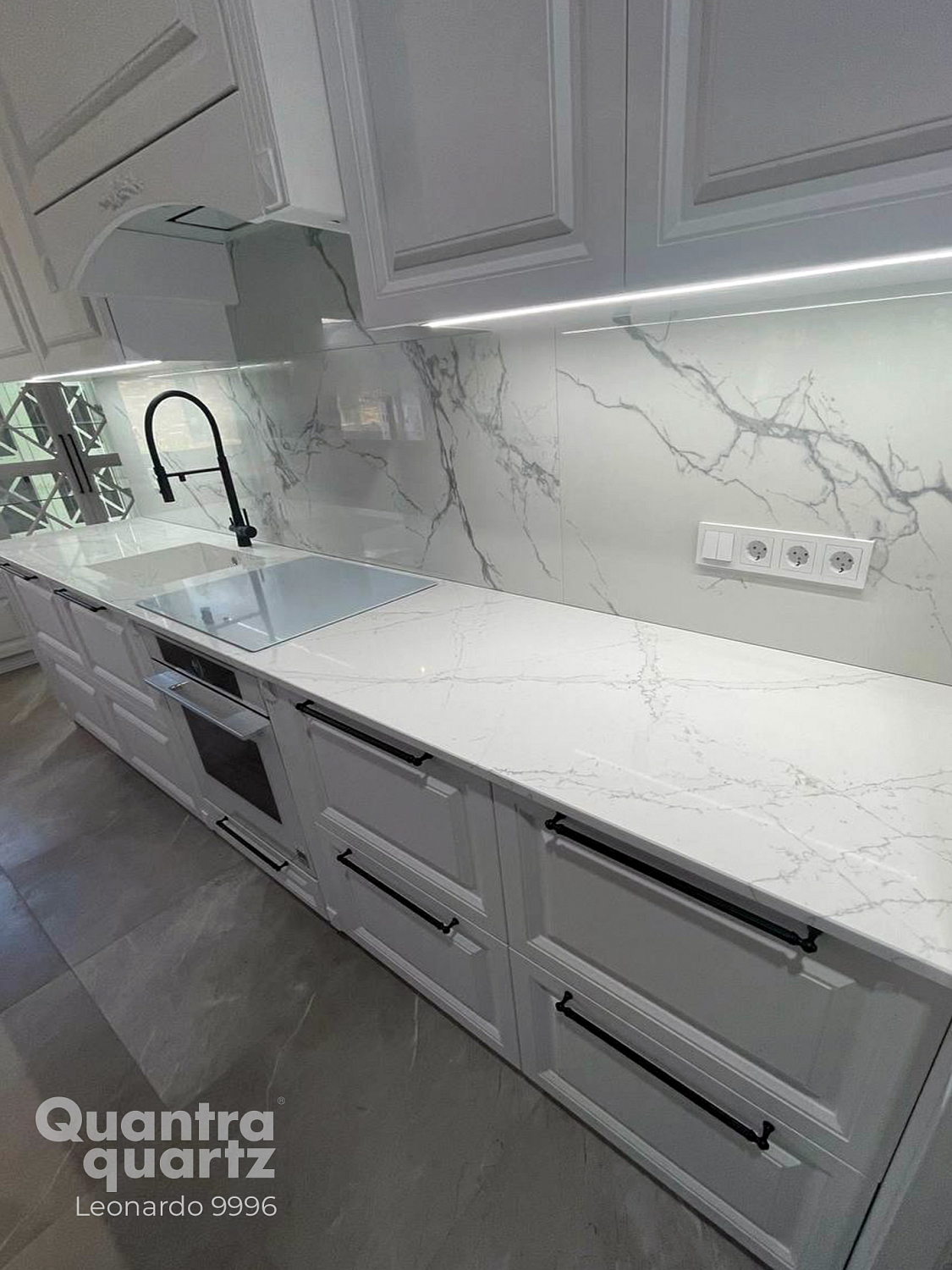 Quantra Quartz Leonardo 9996